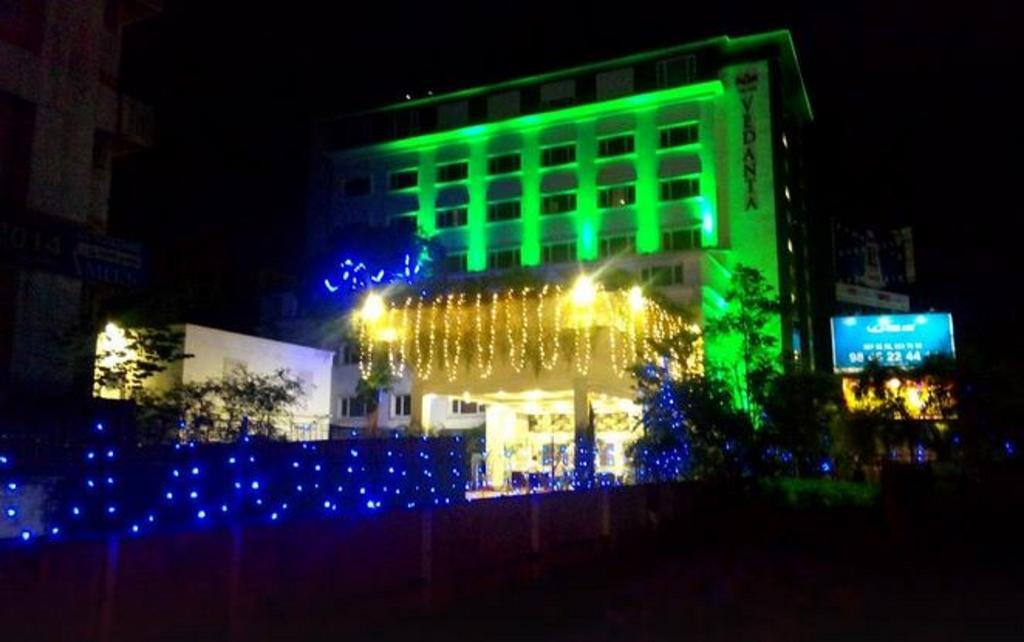 Hotel The Pgs Vedanta Kochi Exterior foto
