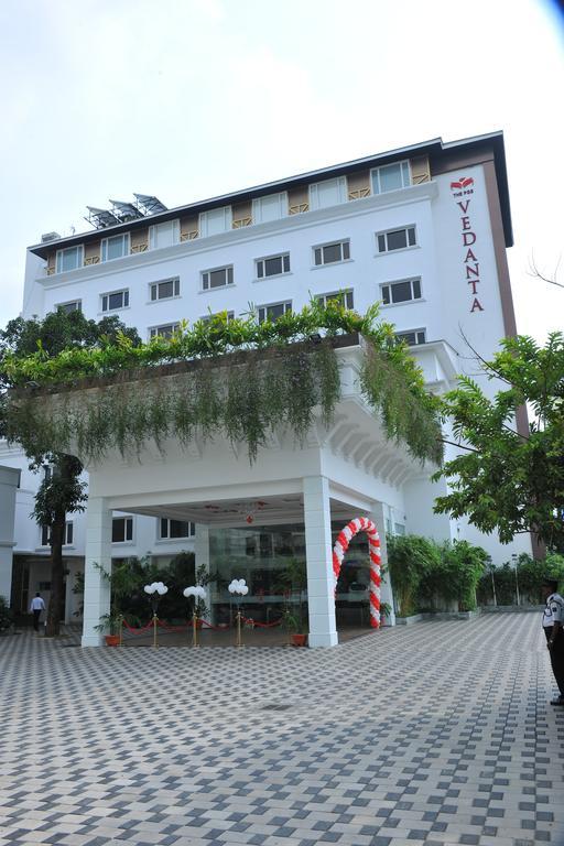 Hotel The Pgs Vedanta Kochi Exterior foto