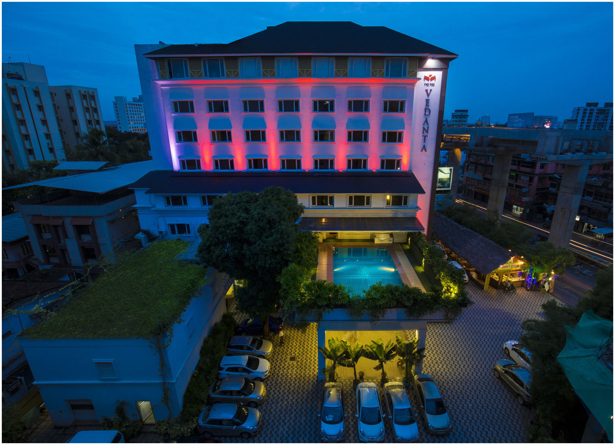 Hotel The Pgs Vedanta Kochi Exterior foto